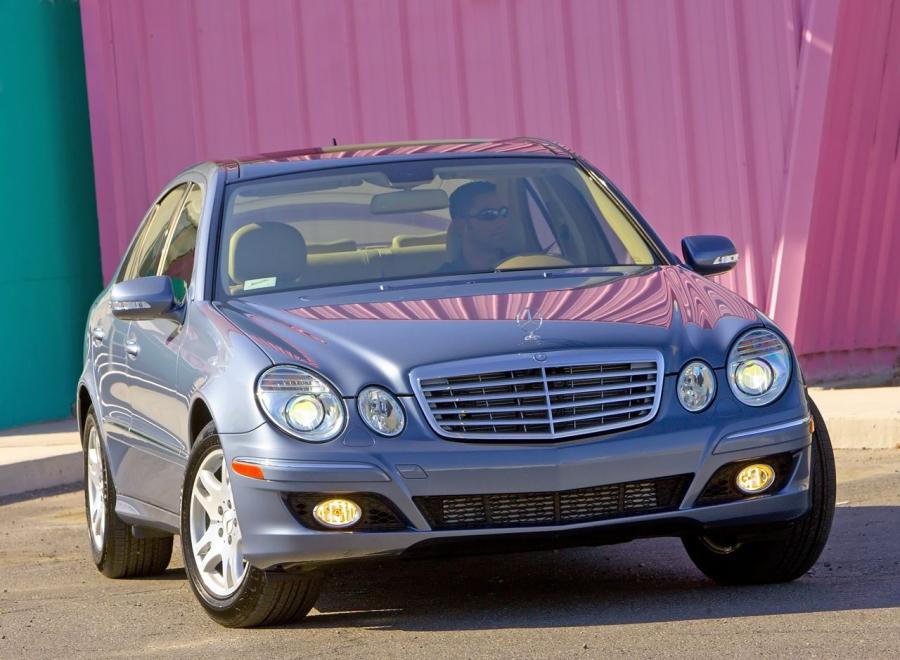  Mercedes-Benz E320 BlueTEC 2007 года  (фото 23 из 76)